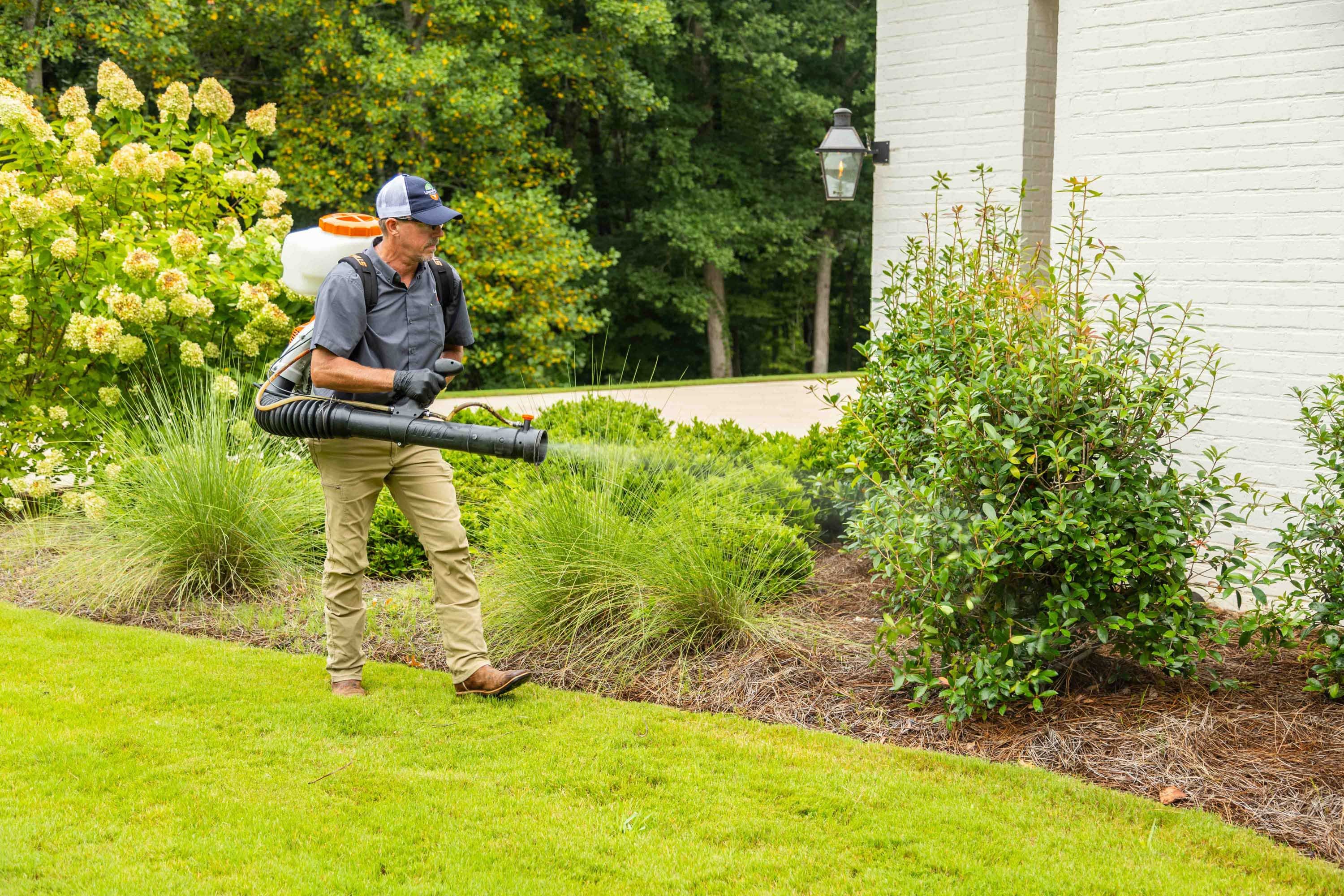 backpack blower pest control fog truck mosquito spray technician crew 10-1